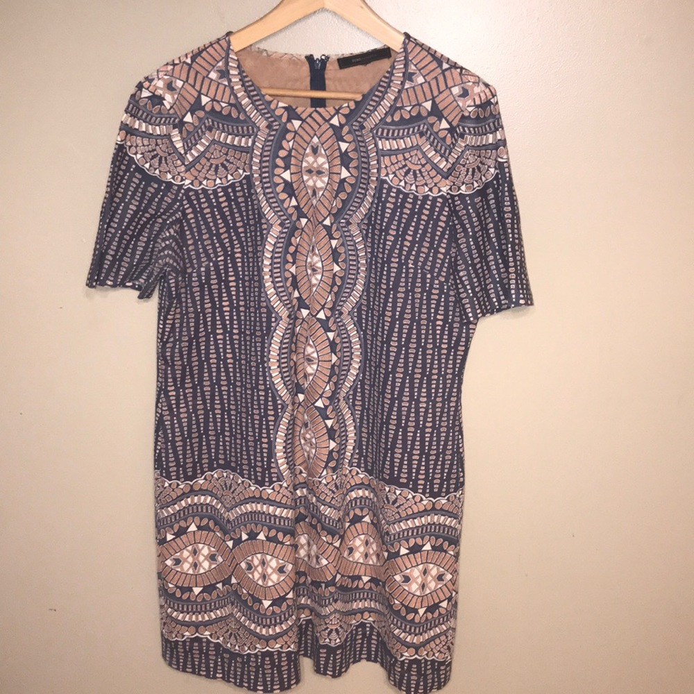 BCBG Maxazria Dress - LIKE NEW